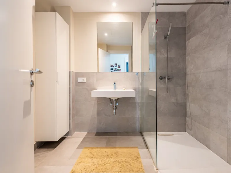 Modern Elegance with Sea and Mountain Views in Fuengirola, (with turist license)