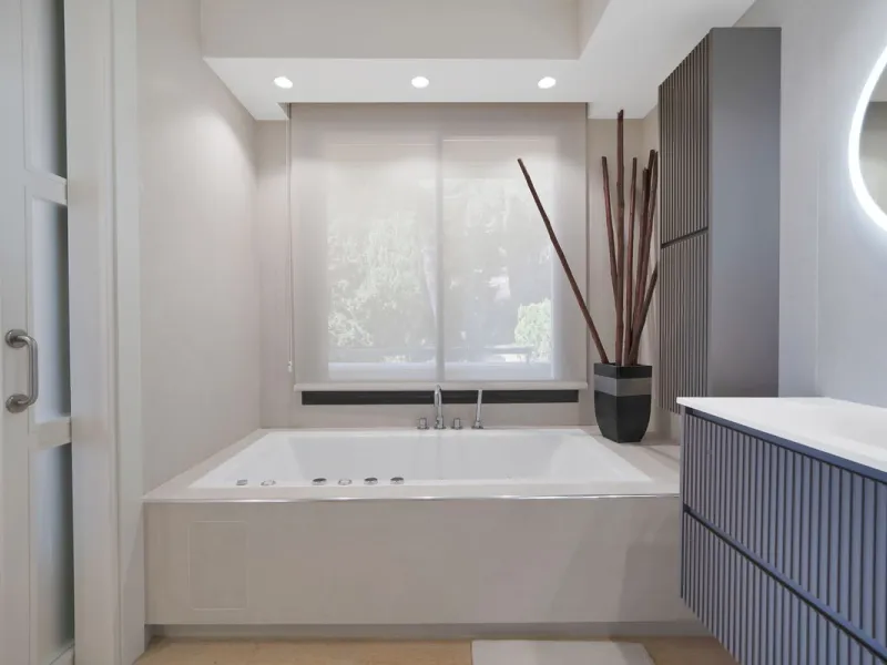 Stunning 3-Bedroom Apartment with Panoramic Views.