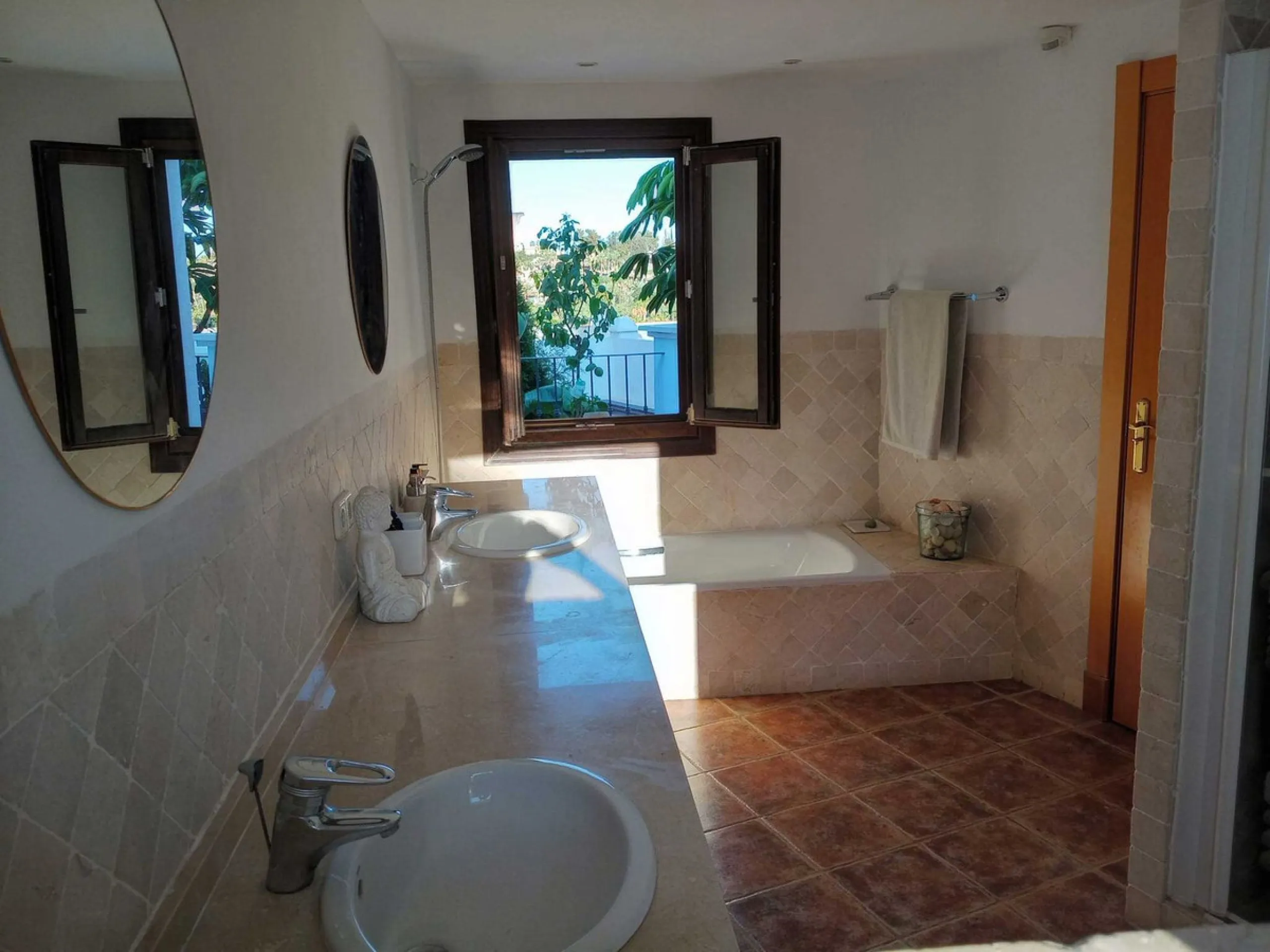 Semi-Detached House, Estepona, Costa del Sol.