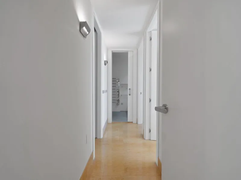 Stunning 3-Bedroom Apartment with Panoramic Views.