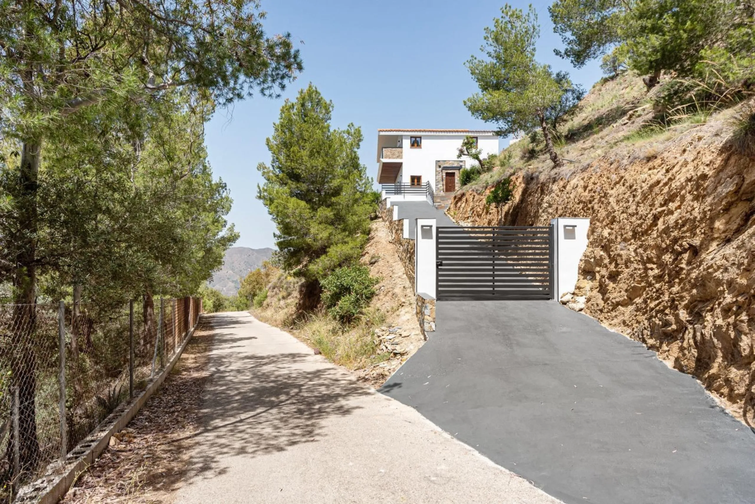 BEST VALUE villa in Malaga East area.