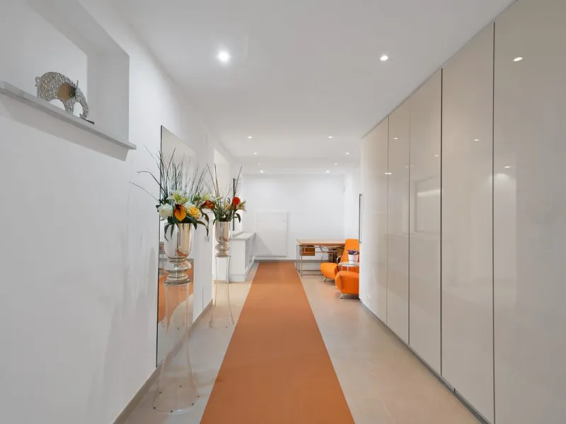 Stunning 3-Bedroom Apartment with Panoramic Views.