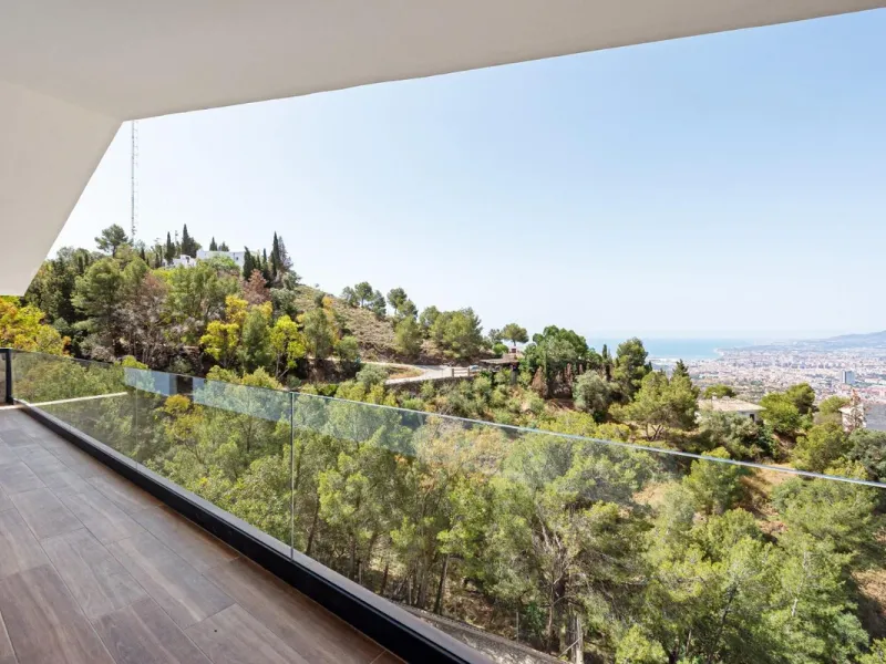 BEST VALUE villa in Malaga East area.