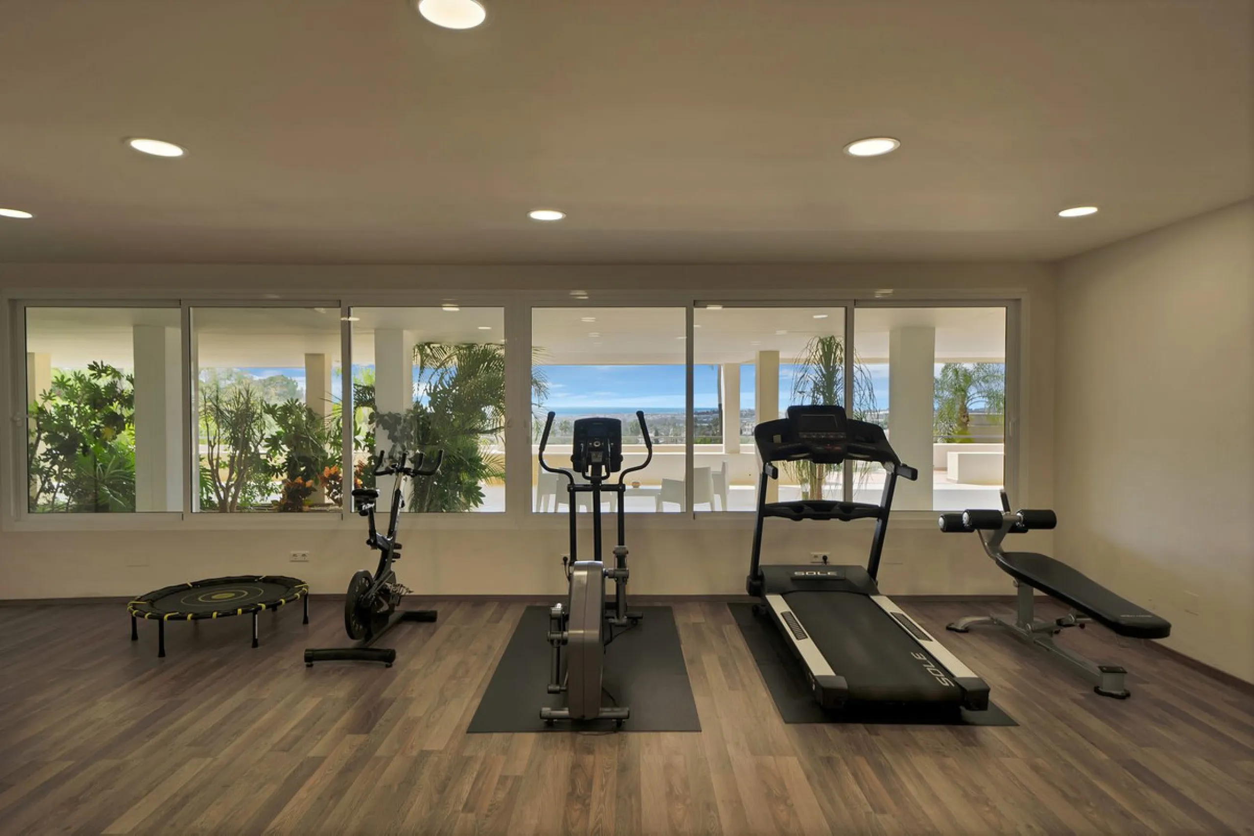 Stunning 3-Bedroom Apartment with Panoramic Views.
