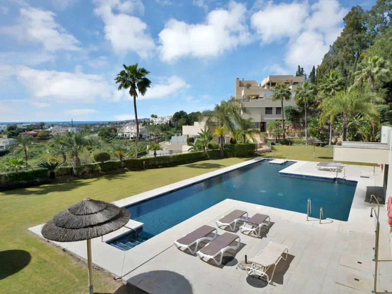 Stunning 3-Bedroom Apartment with Panoramic Views.