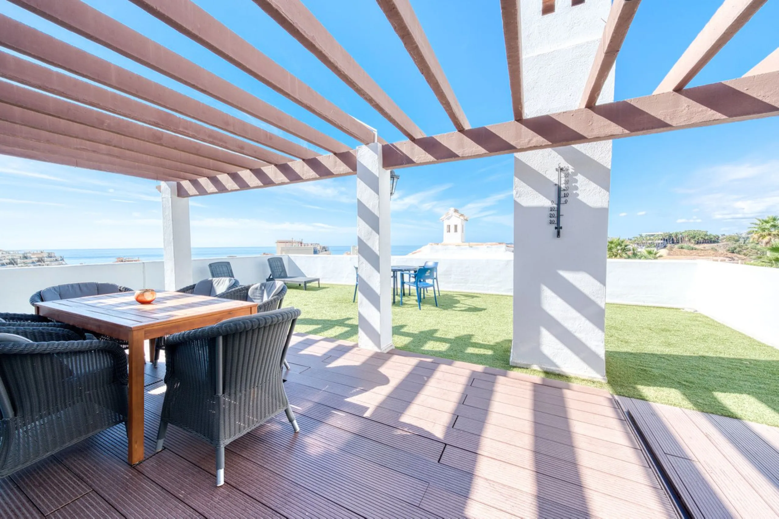 Welcome to this exceptional and truly unique "Villa in the Sky"