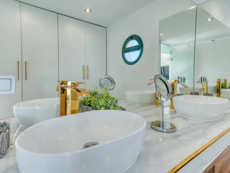 Welcome to this exceptional and truly unique "Villa in the Sky"