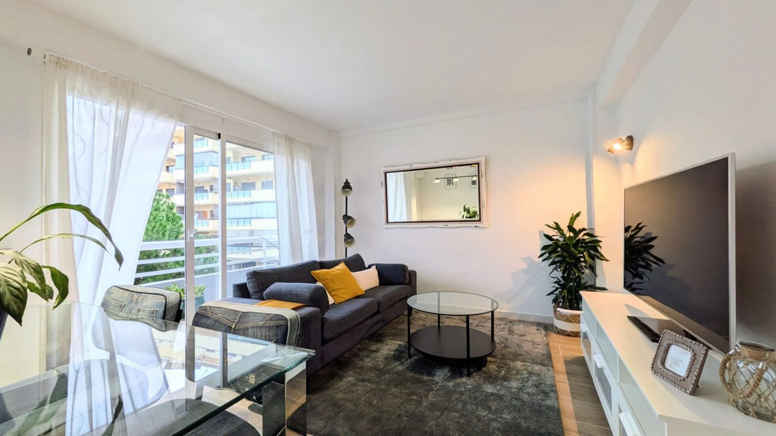 Middle Floor Apartment, Fuengirola, Costa del Sol.