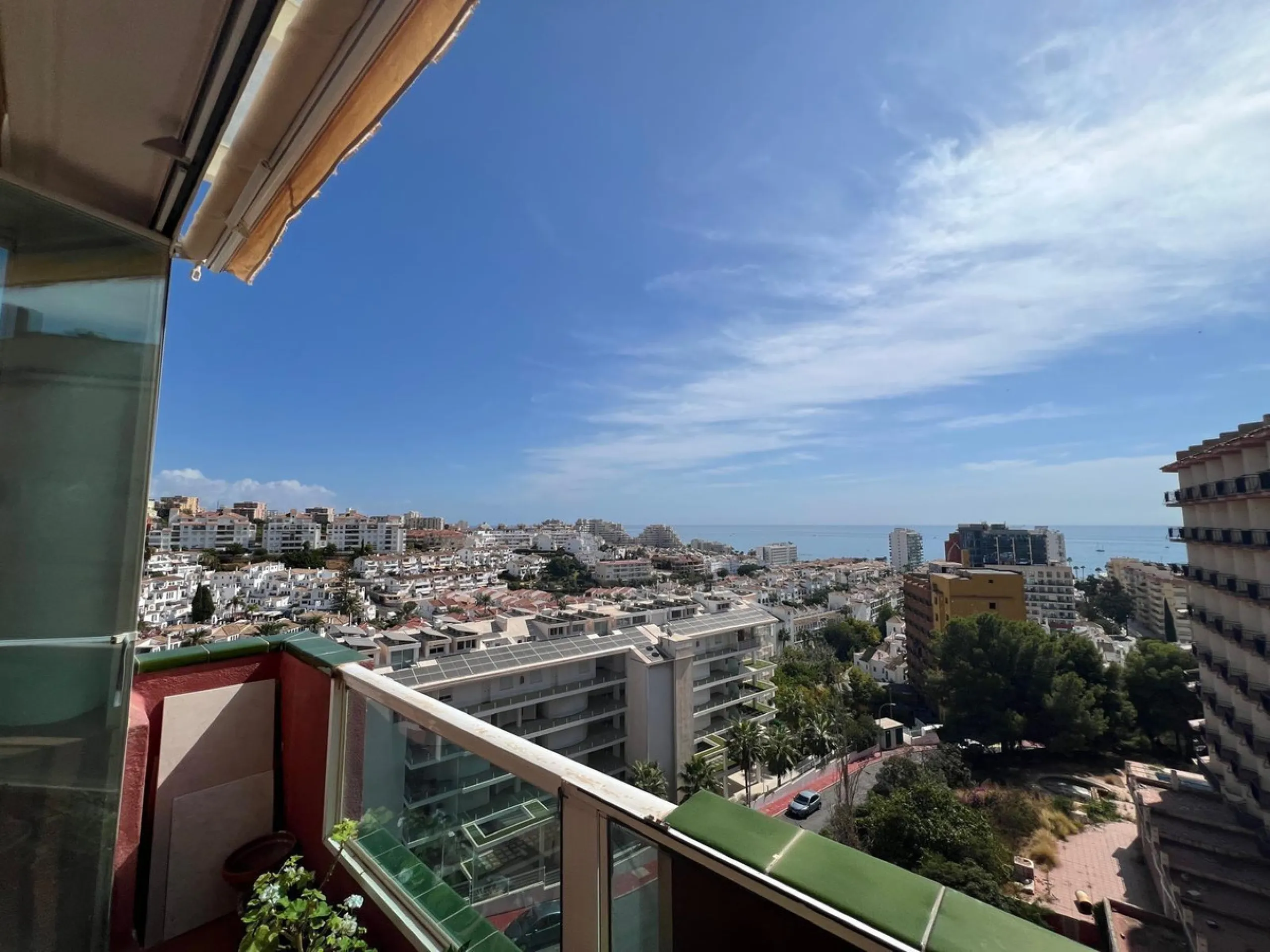 Apartment - Penthouse в продаже в Benalmadena, Málaga. В доме 4 спален и 3 ванных комнат. Площадь дома 168 м²