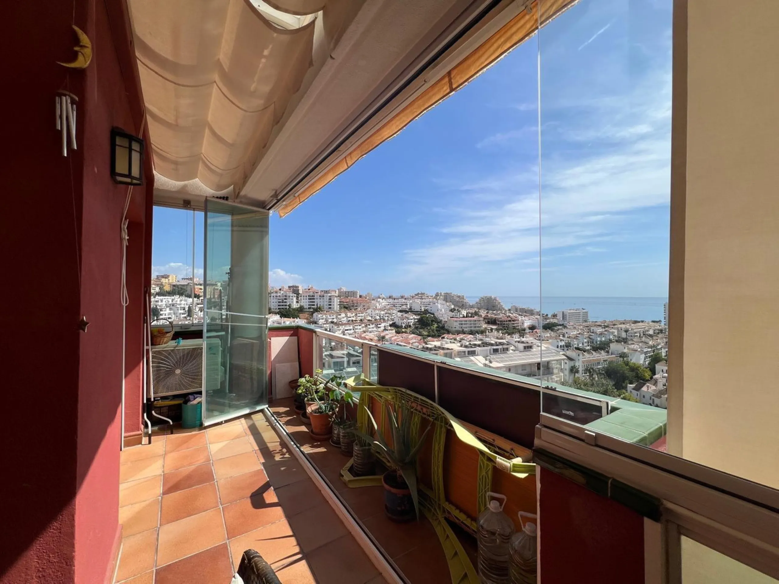 Apartment - Penthouse в продаже в Benalmadena, Málaga. В доме 4 спален и 3 ванных комнат. Площадь дома 168 м²