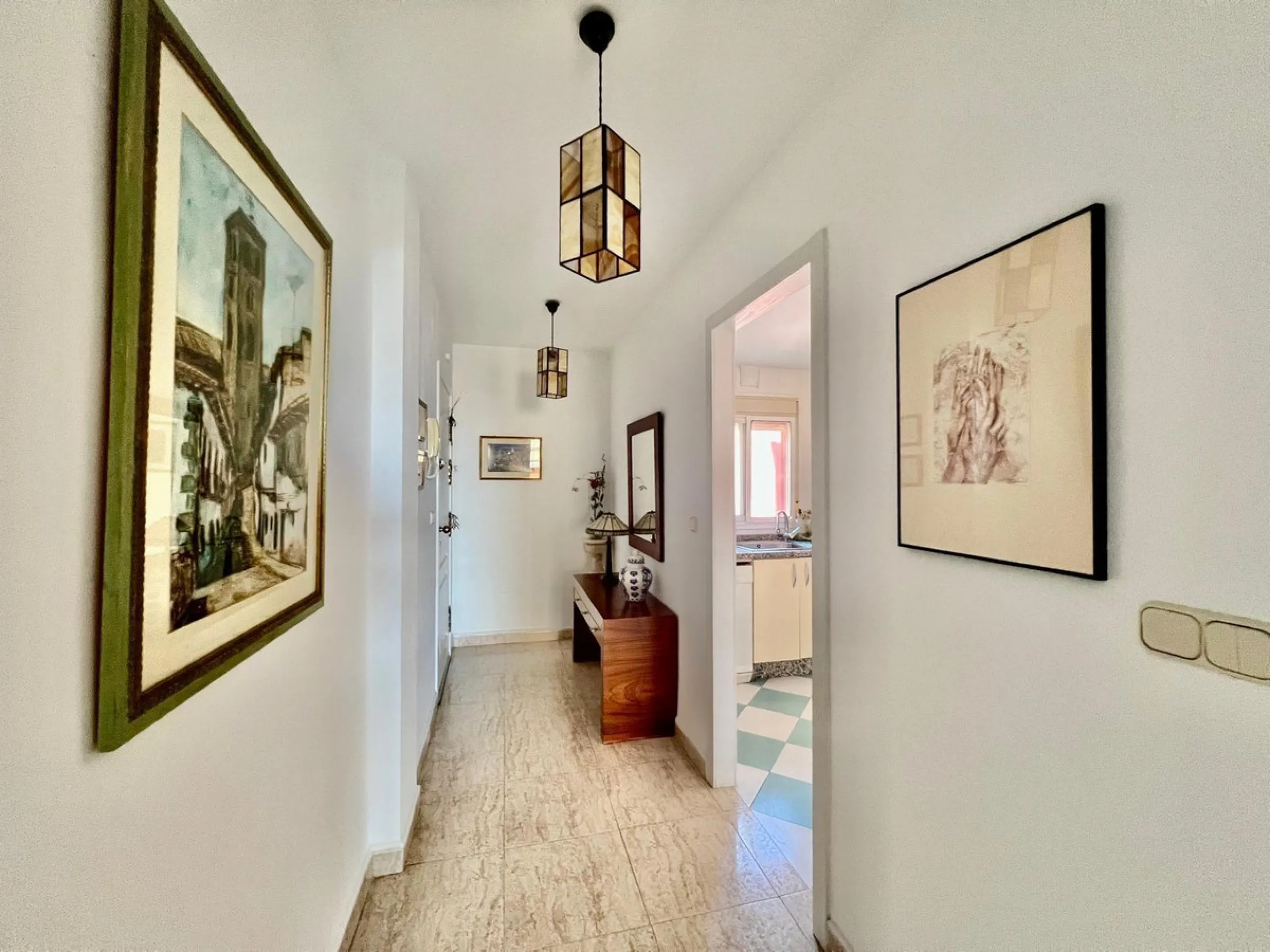 Apartment - Penthouse в продаже в Benalmadena, Málaga. В доме 4 спален и 3 ванных комнат. Площадь дома 168 м²