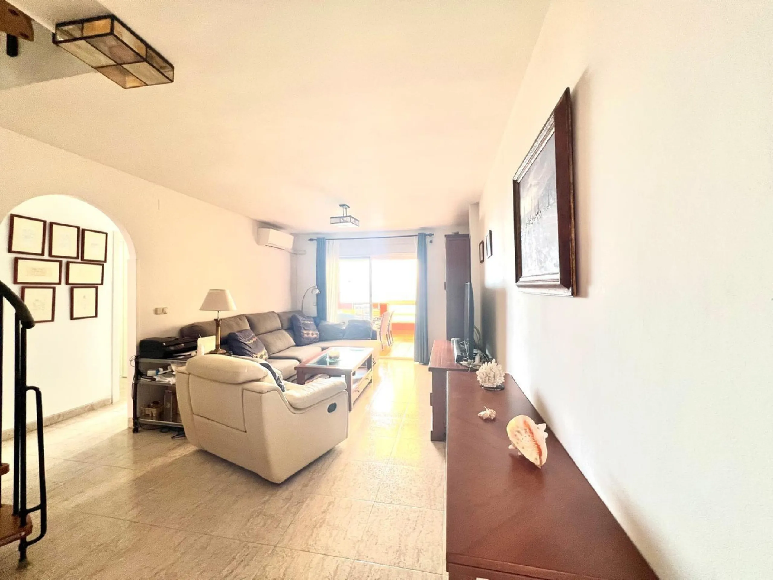 Apartment - Penthouse в продаже в Benalmadena, Málaga. В доме 4 спален и 3 ванных комнат. Площадь дома 168 м²