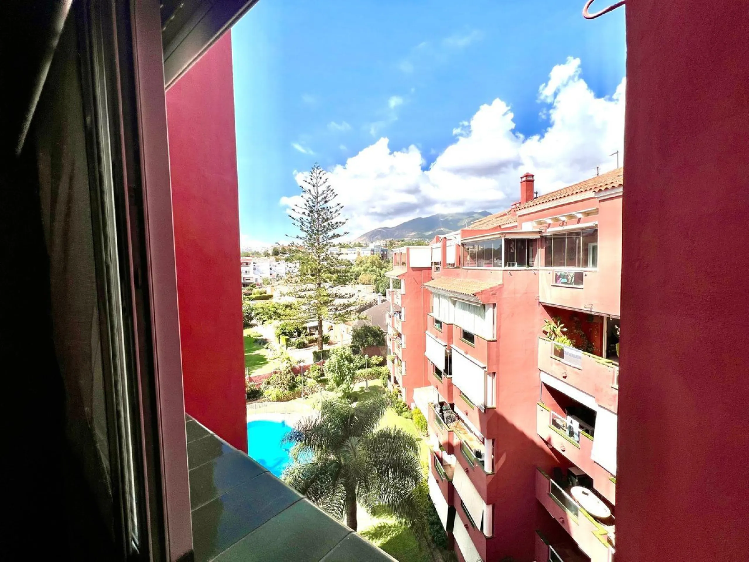 Apartment - Penthouse в продаже в Benalmadena, Málaga. В доме 4 спален и 3 ванных комнат. Площадь дома 168 м²