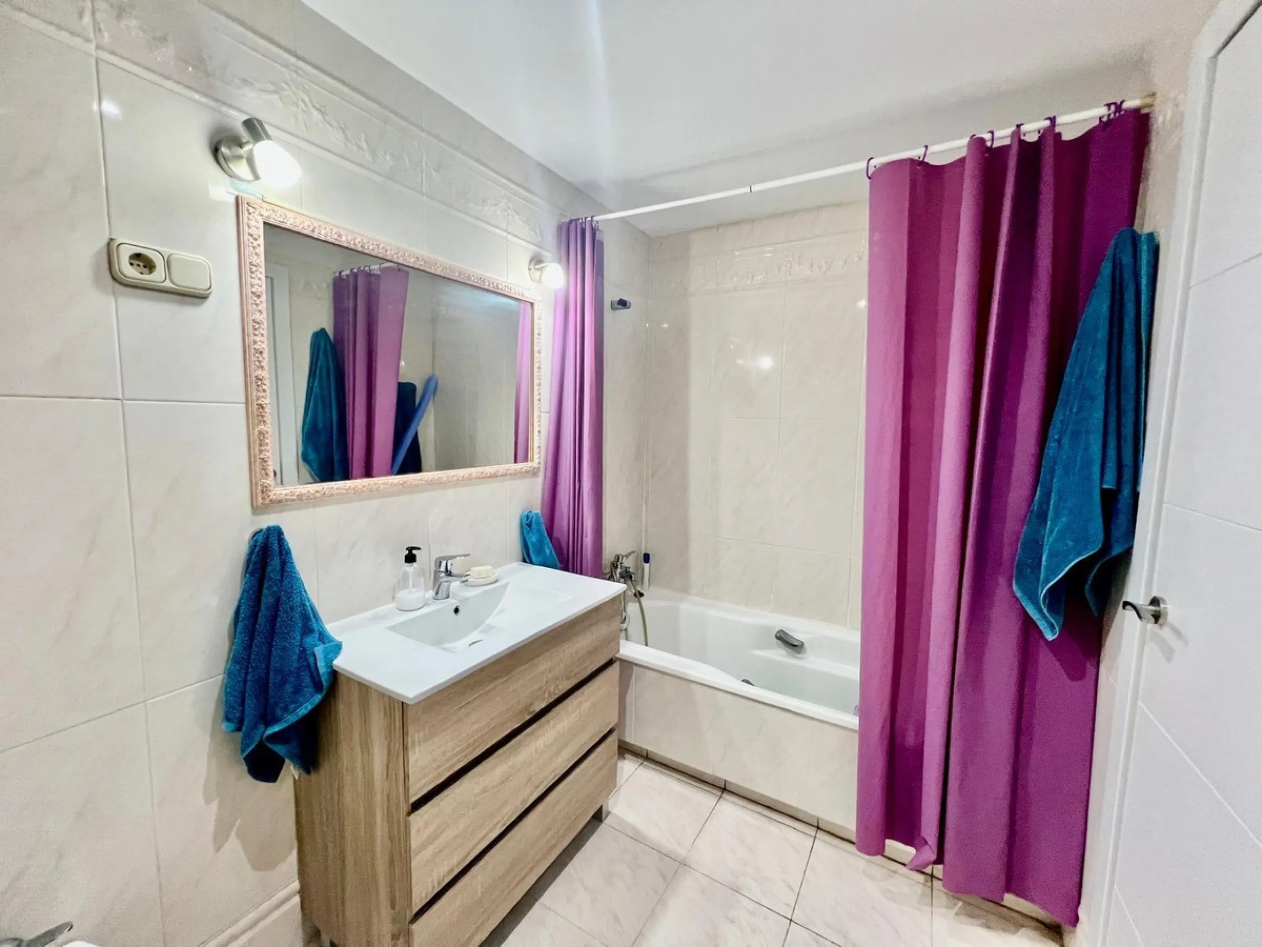 Apartment - Penthouse в продаже в Benalmadena, Málaga. В доме 4 спален и 3 ванных комнат. Площадь дома 168 м²