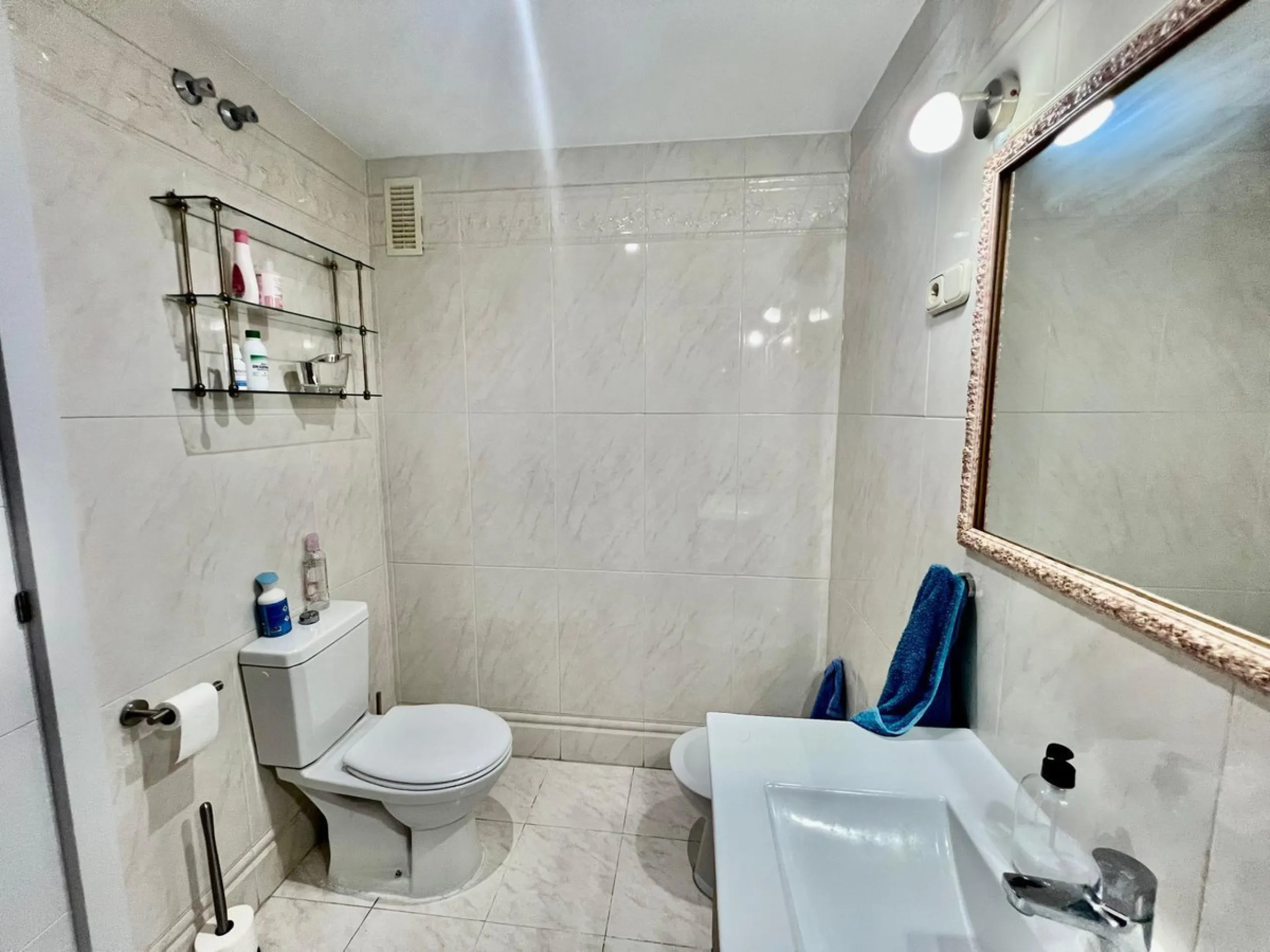 Apartment - Penthouse в продаже в Benalmadena, Málaga. В доме 4 спален и 3 ванных комнат. Площадь дома 168 м²