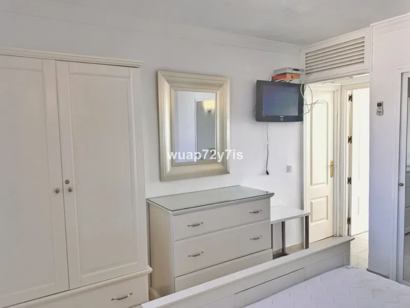 Panoramic Seafront Living: Modern Apartment in the Heart of Fuengirola