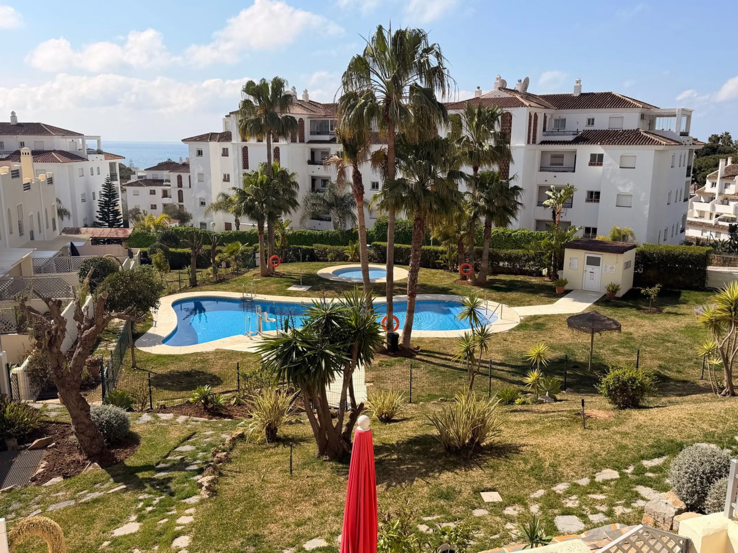 House - Townhouse в продаже в Mijas, Málaga. В доме 4 спален и 3 ванных комнат. Площадь дома 170 м²
