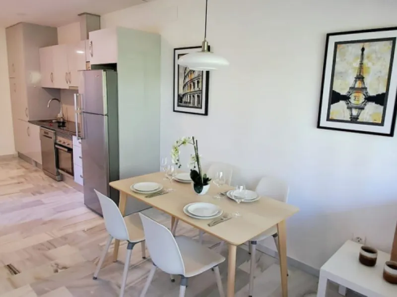 GOLDEN MILE INVESTMENT OPPORTUNITY, FULLY RENOVATED and with LICENSE TO SHORT LET!