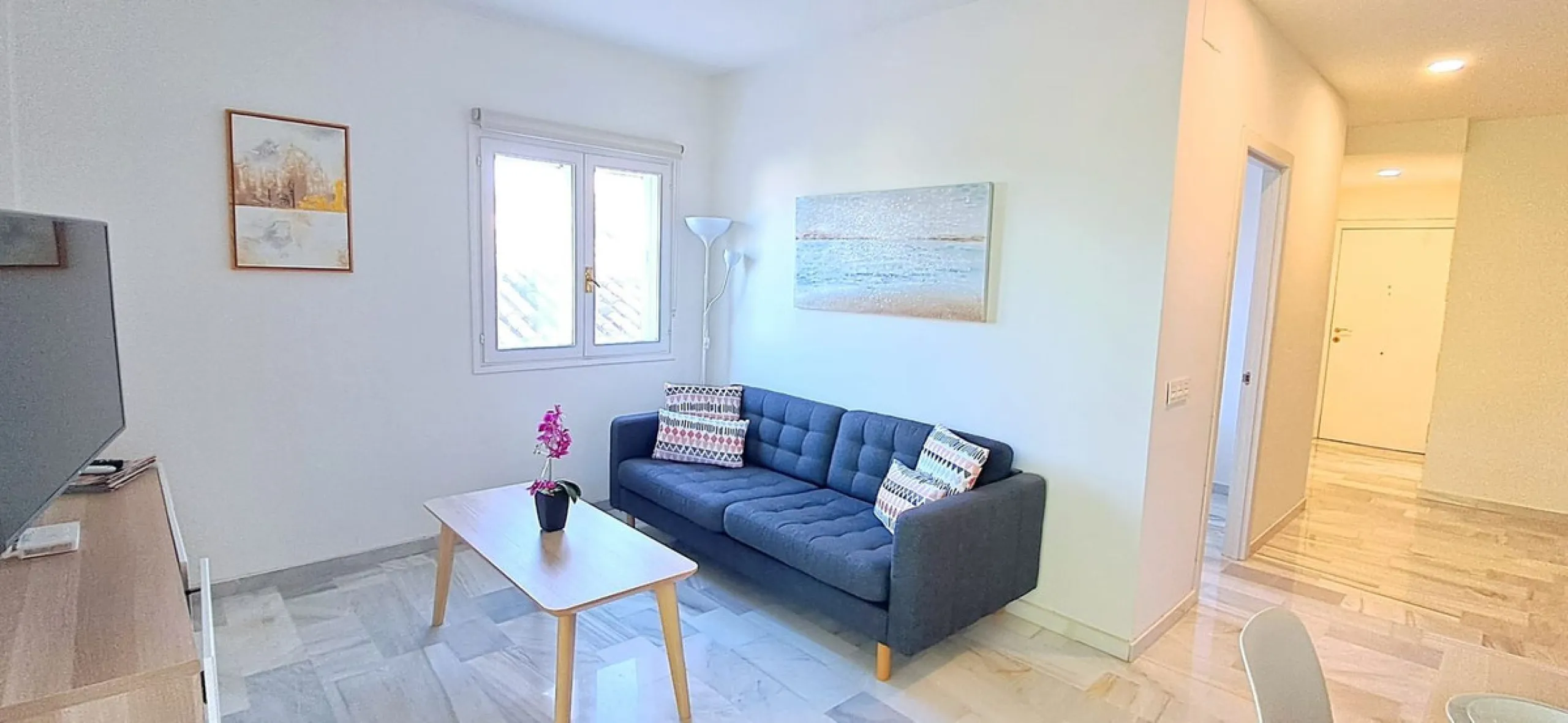 GOLDEN MILE INVESTMENT OPPORTUNITY, FULLY RENOVATED and with LICENSE TO SHORT LET!
