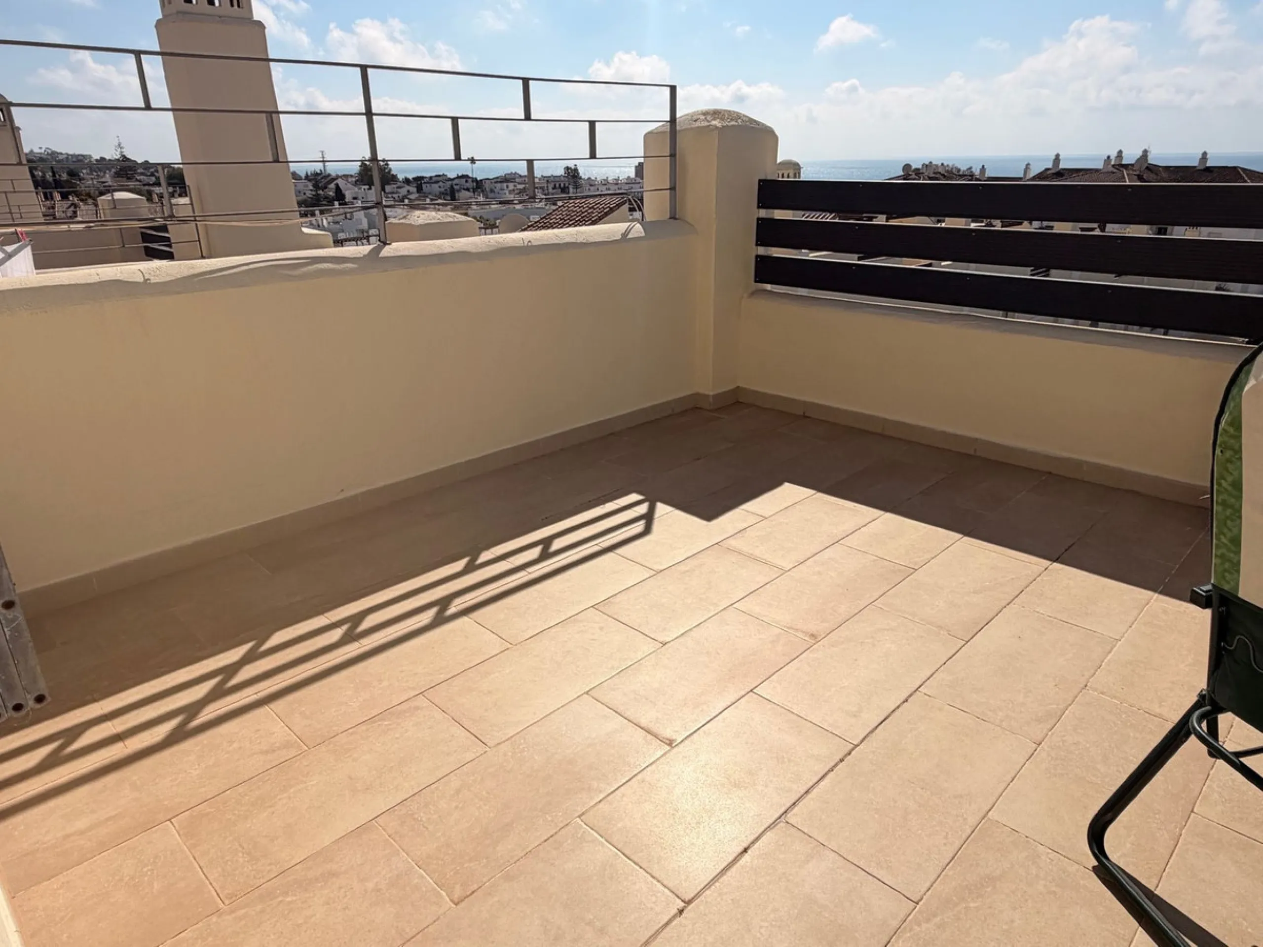 House - Townhouse в продаже в Mijas, Málaga. В доме 4 спален и 3 ванных комнат. Площадь дома 170 м²