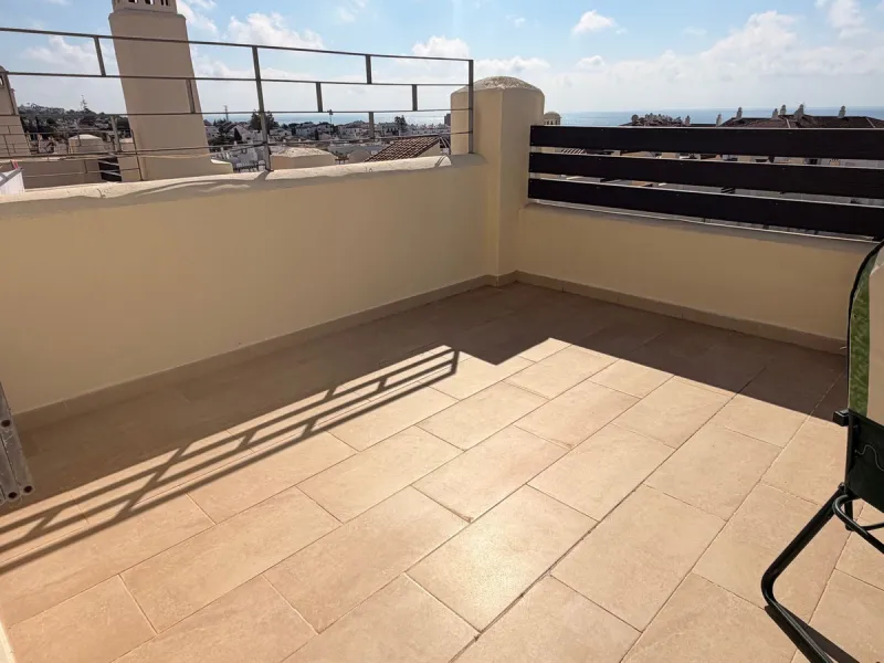 House - Townhouse в продаже в Mijas, Málaga. В доме 4 спален и 3 ванных комнат. Площадь дома 170 м²