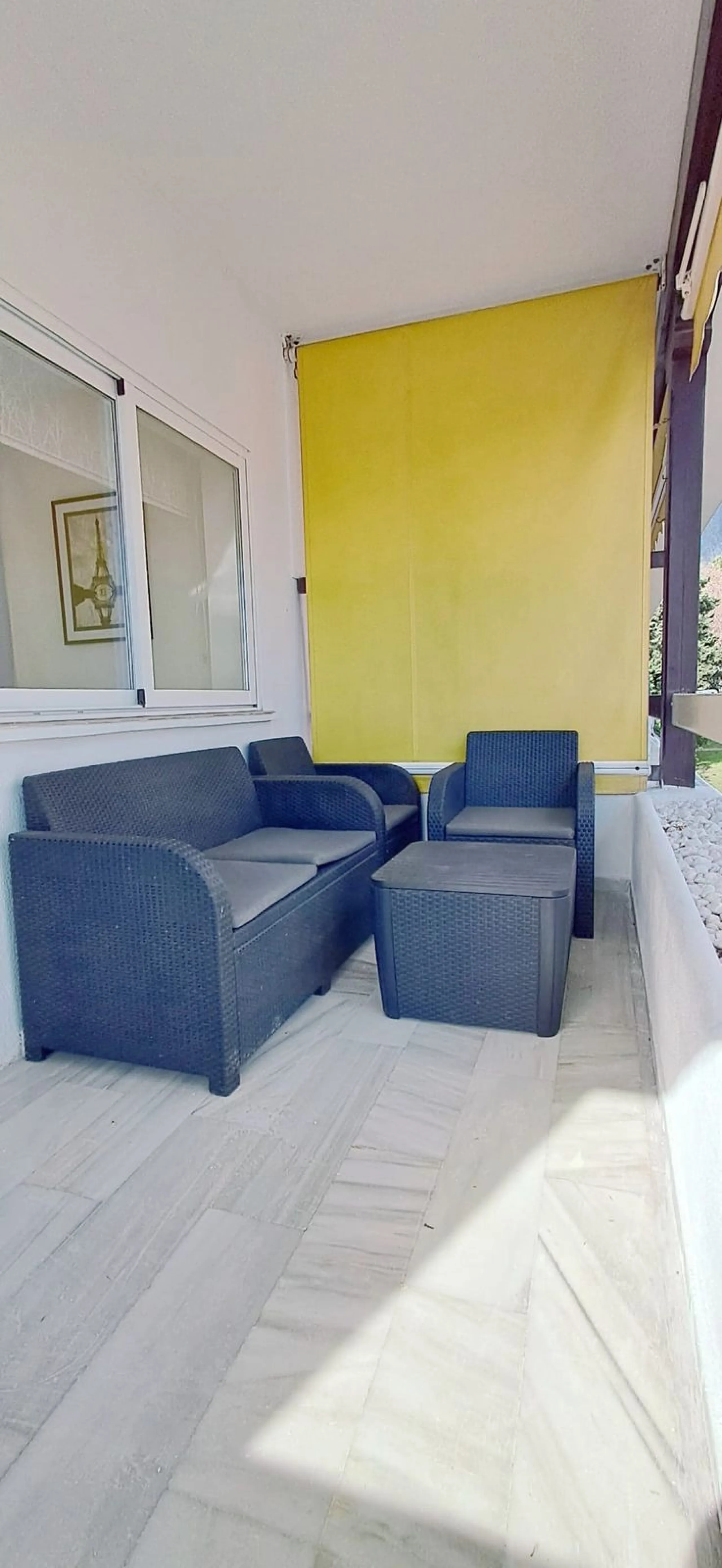 GOLDEN MILE INVESTMENT OPPORTUNITY, FULLY RENOVATED and with LICENSE TO SHORT LET!