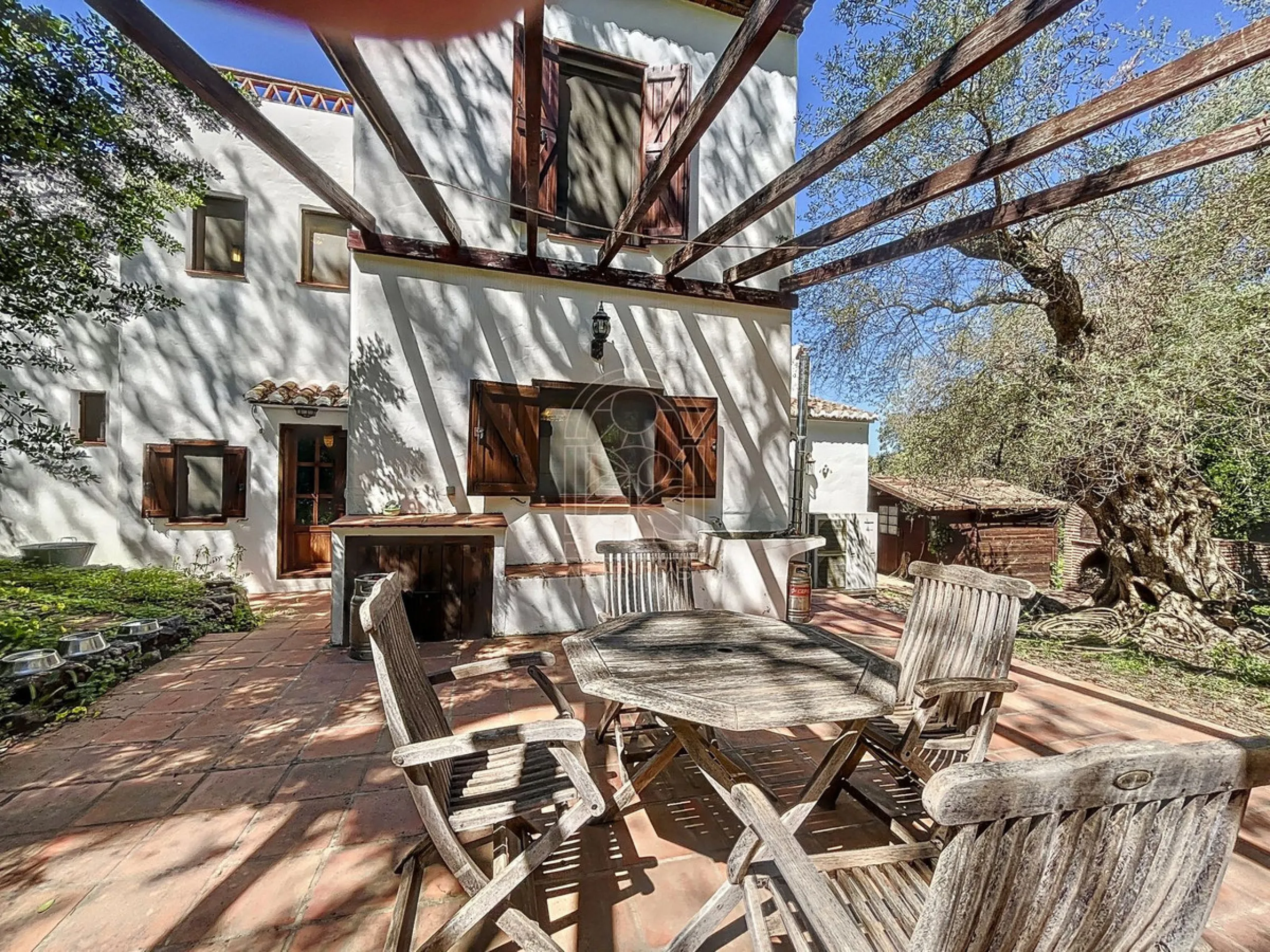 Discover Casa Feng Shui: A Unique Sanctuary in Comares
