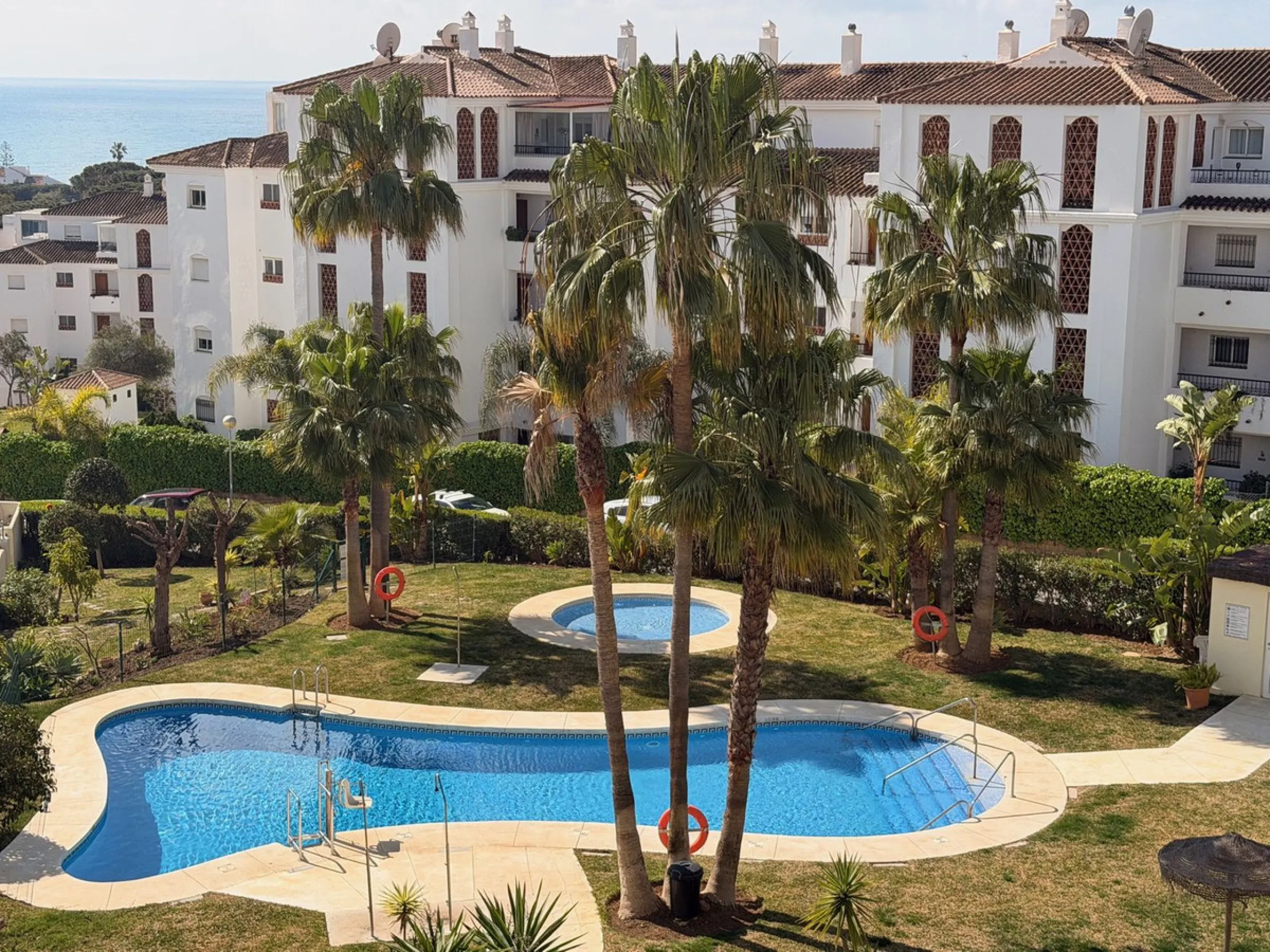 House - Townhouse в продаже в Mijas, Málaga. В доме 4 спален и 3 ванных комнат. Площадь дома 170 м²