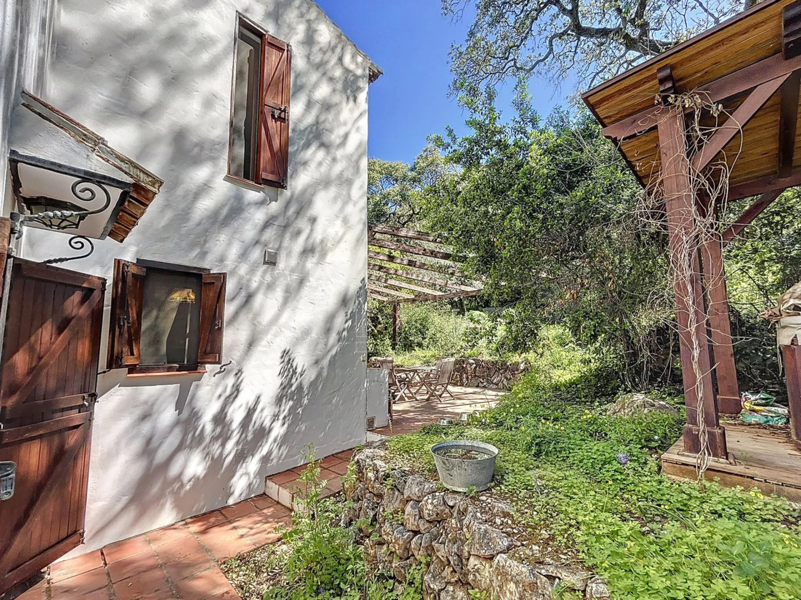 Discover Casa Feng Shui: A Unique Sanctuary in Comares