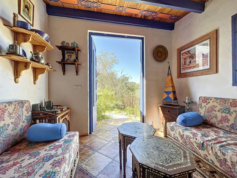Discover Casa Feng Shui: A Unique Sanctuary in Comares