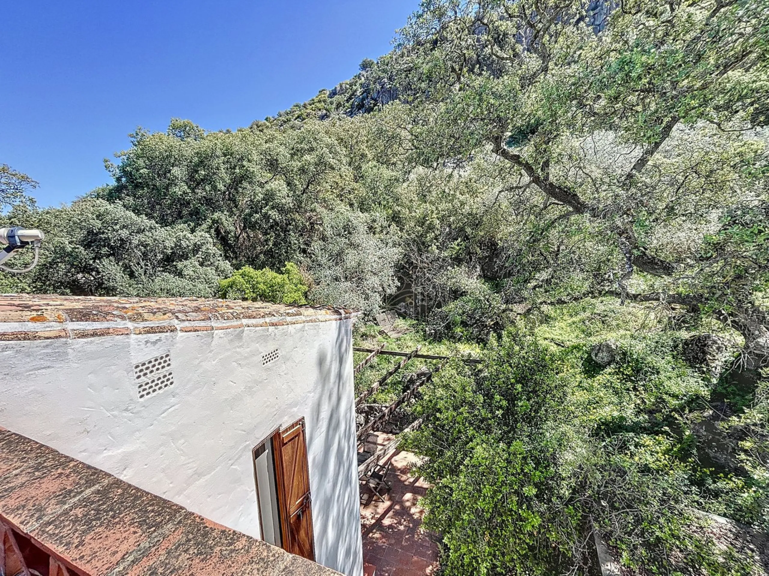 Discover Casa Feng Shui: A Unique Sanctuary in Comares