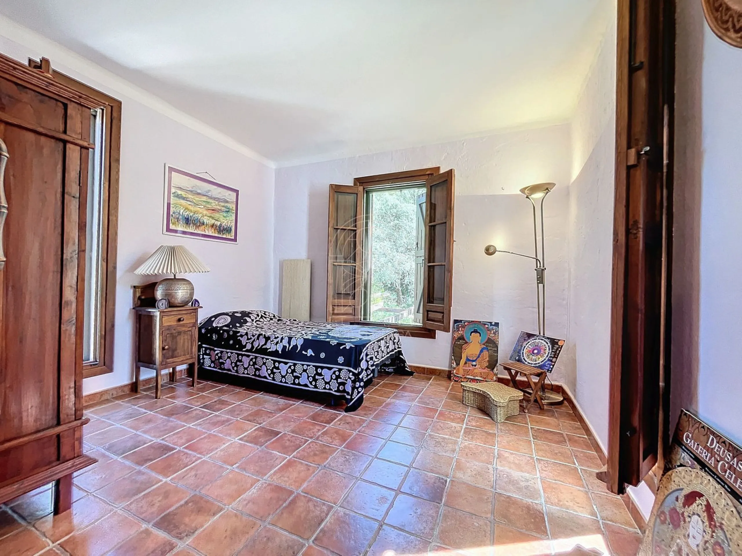 Discover Casa Feng Shui: A Unique Sanctuary in Comares