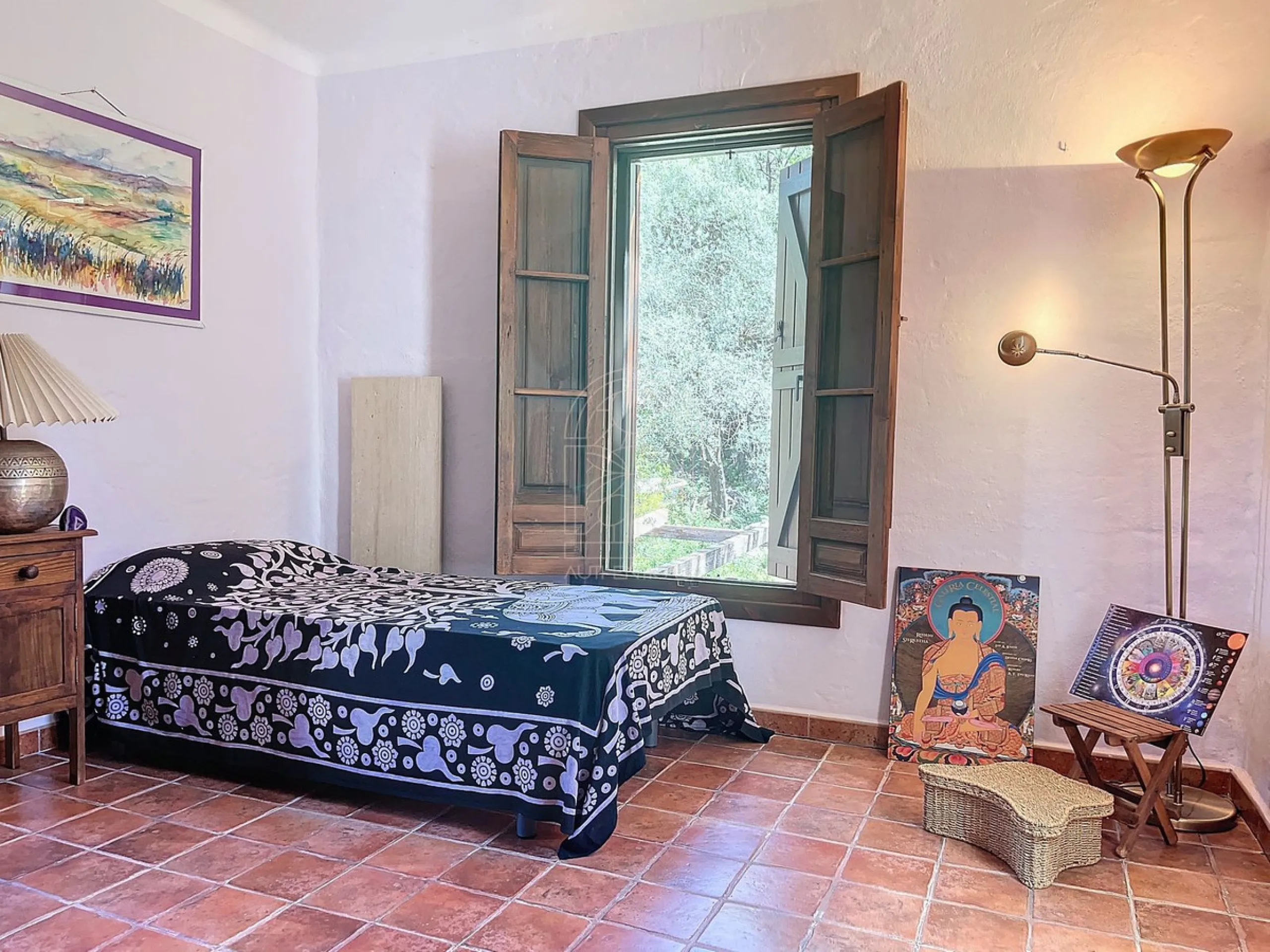 Discover Casa Feng Shui: A Unique Sanctuary in Comares