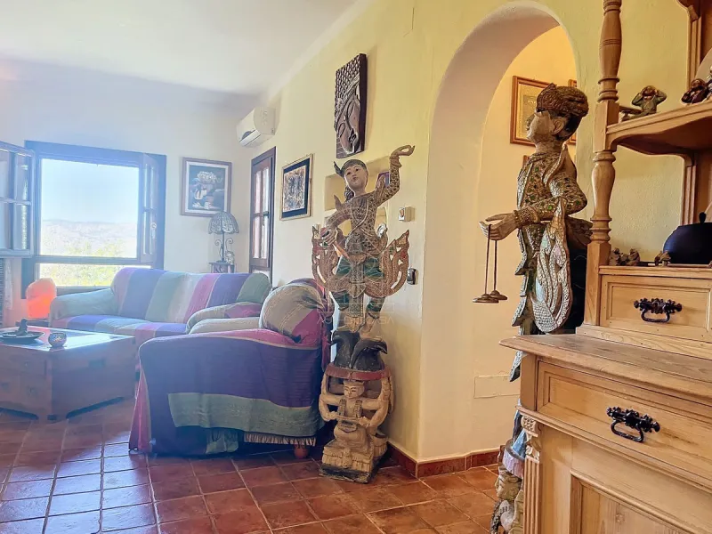 Discover Casa Feng Shui: A Unique Sanctuary in Comares