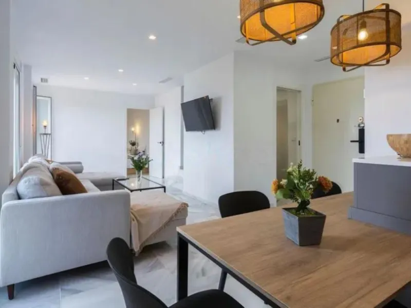 Spectacular duplex for sale in the Las Brisas Urbanization, Manilva. Completely renovated designer home, ready to move in.