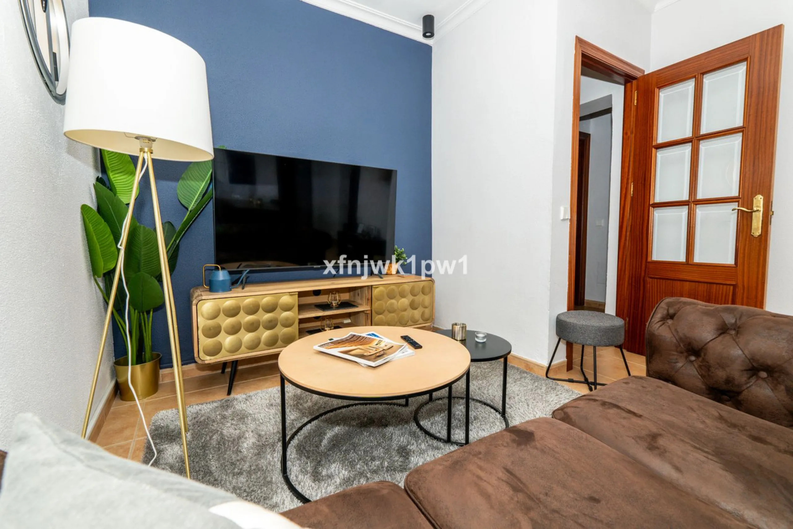 Apartment - Middle Floor Apartment в продаже в Marbella, Málaga. В доме 4 спален и 4 ванных комнат. Площадь дома 97 м²