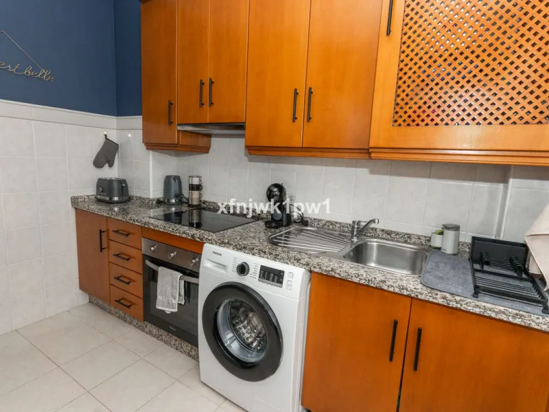 Apartment - Middle Floor Apartment в продаже в Marbella, Málaga. В доме 4 спален и 4 ванных комнат. Площадь дома 97 м²