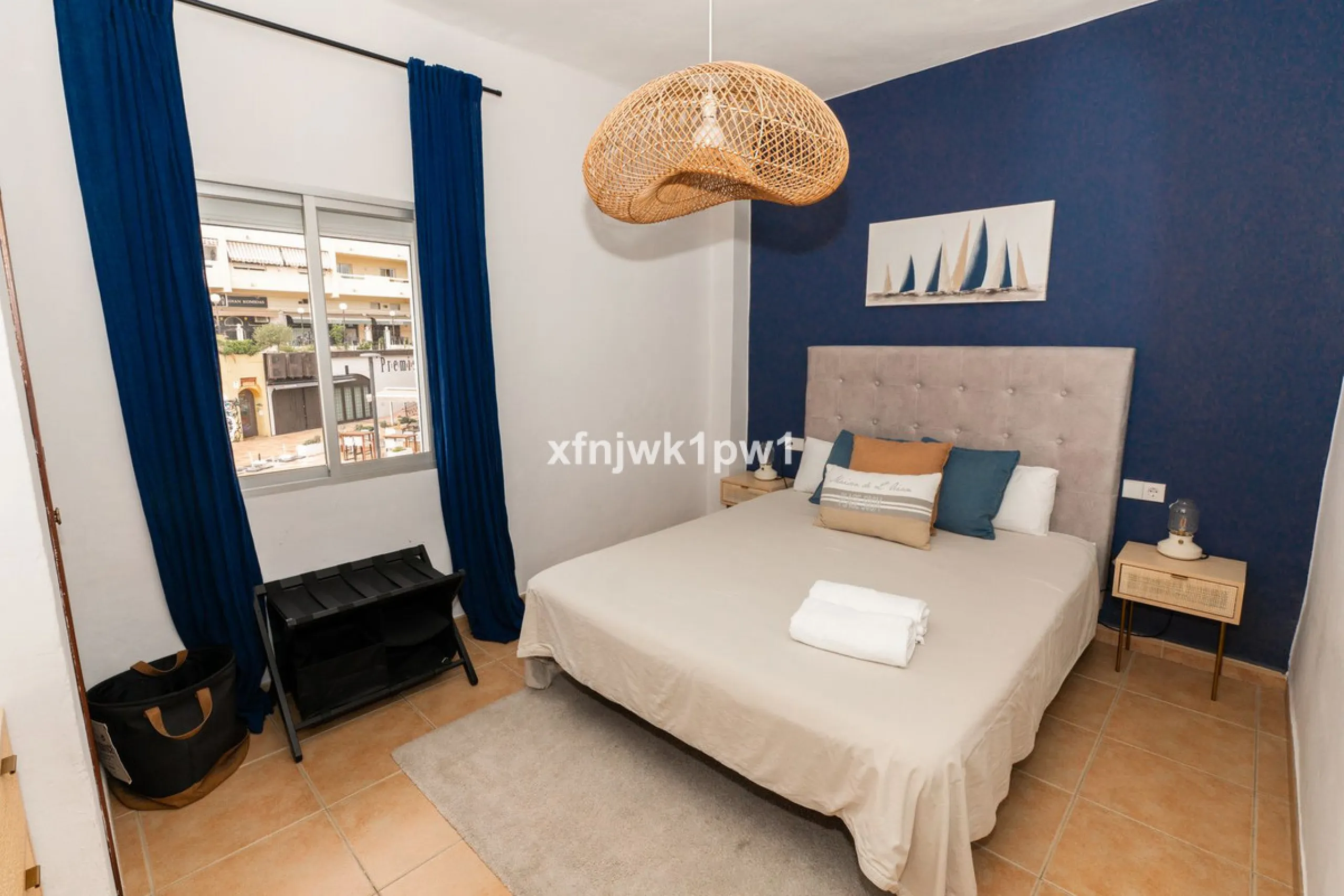 Apartment - Middle Floor Apartment в продаже в Marbella, Málaga. В доме 4 спален и 4 ванных комнат. Площадь дома 97 м²