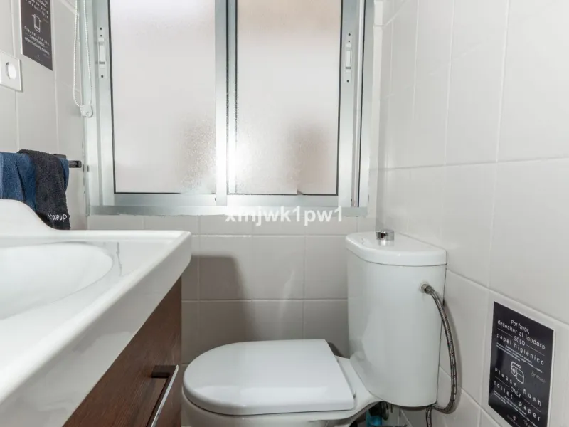Apartment - Middle Floor Apartment в продаже в Marbella, Málaga. В доме 4 спален и 4 ванных комнат. Площадь дома 97 м²