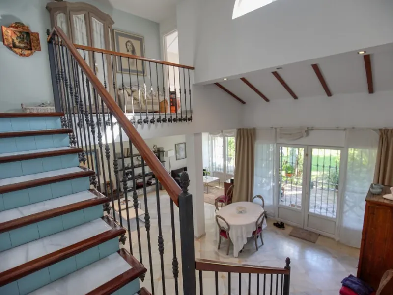 A fantastic opportunity to renovate and add value in one of the most sought-after golf locations on the coast.