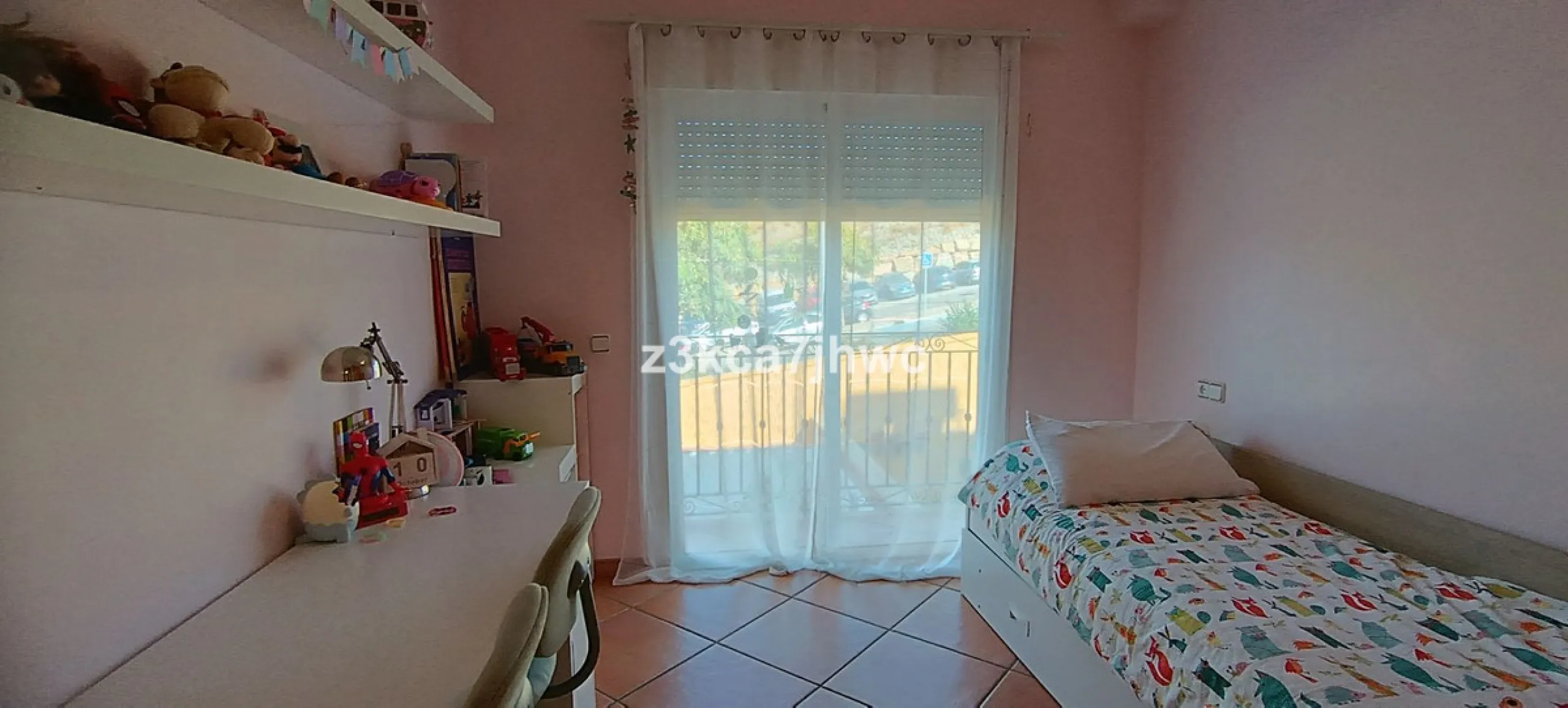 TOWNHOUSE IN CALVARIO AREA, ESTEPONA