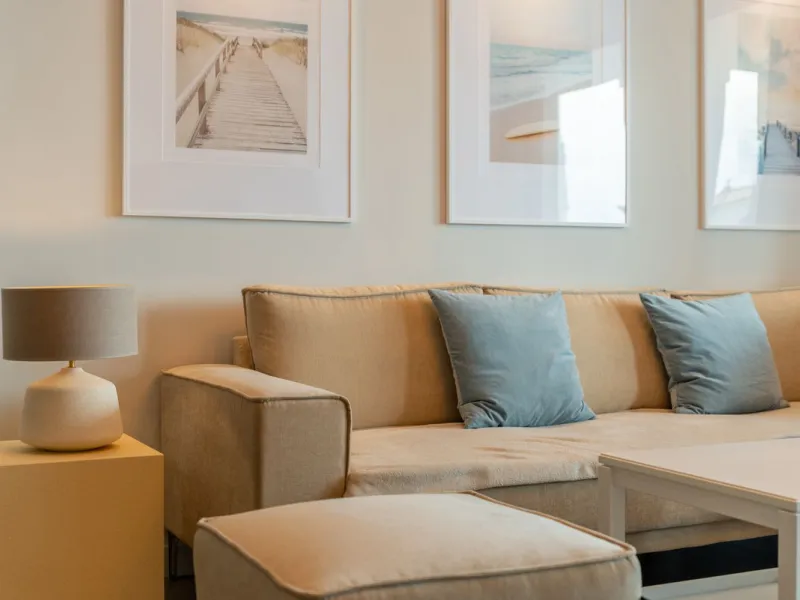 SEA FACING DEVELOPMENT, WALK TO THE BEACHES.  Ideally located only 200 meters from the golden beach of Punta Paloma in Manilva and just a few minutes drive to the charming LA DUQUESA PORT & SOTOGRANDE with its restaurants, cafés and bars. This luxury 3 be