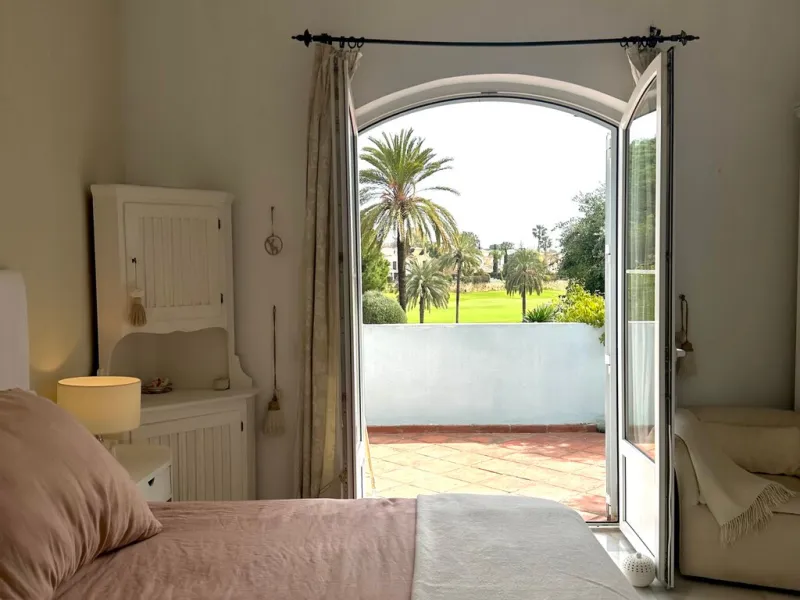A fantastic opportunity to renovate and add value in one of the most sought-after golf locations on the coast.