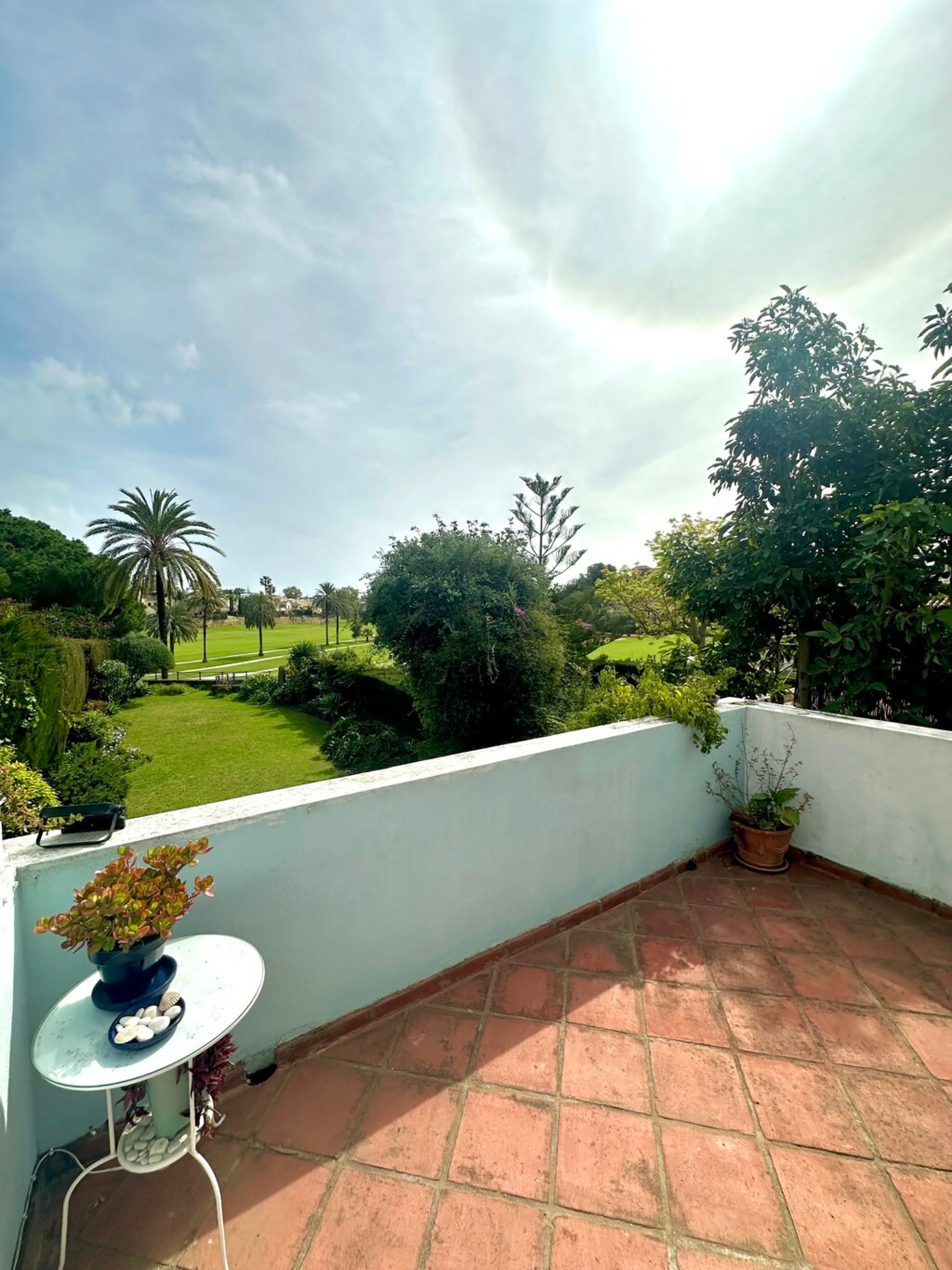 A fantastic opportunity to renovate and add value in one of the most sought-after golf locations on the coast.