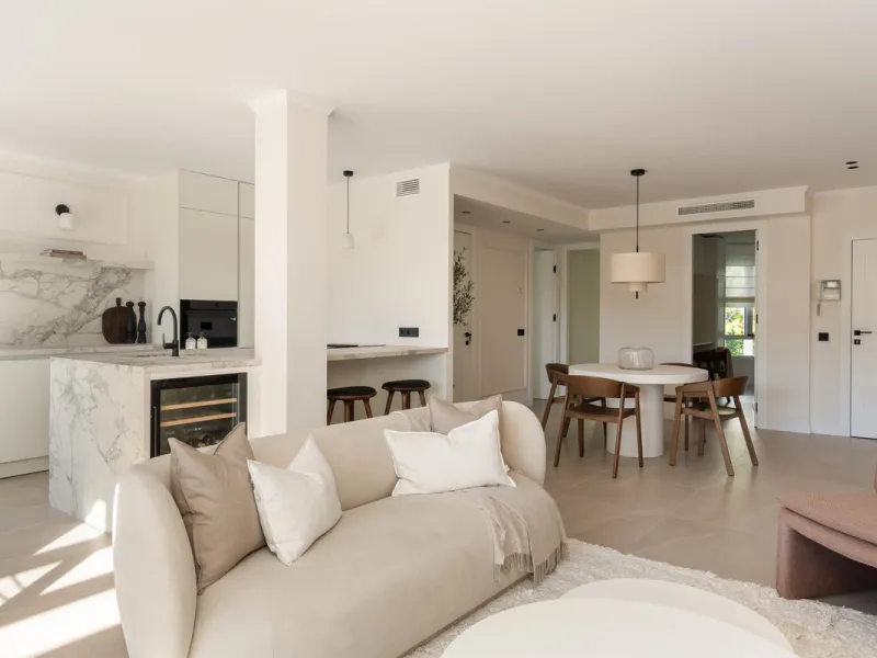 Apartment - Penthouse в продаже в Benahavís, Málaga. В доме 3 спален и 3 ванных комнат. Площадь дома 150 м²