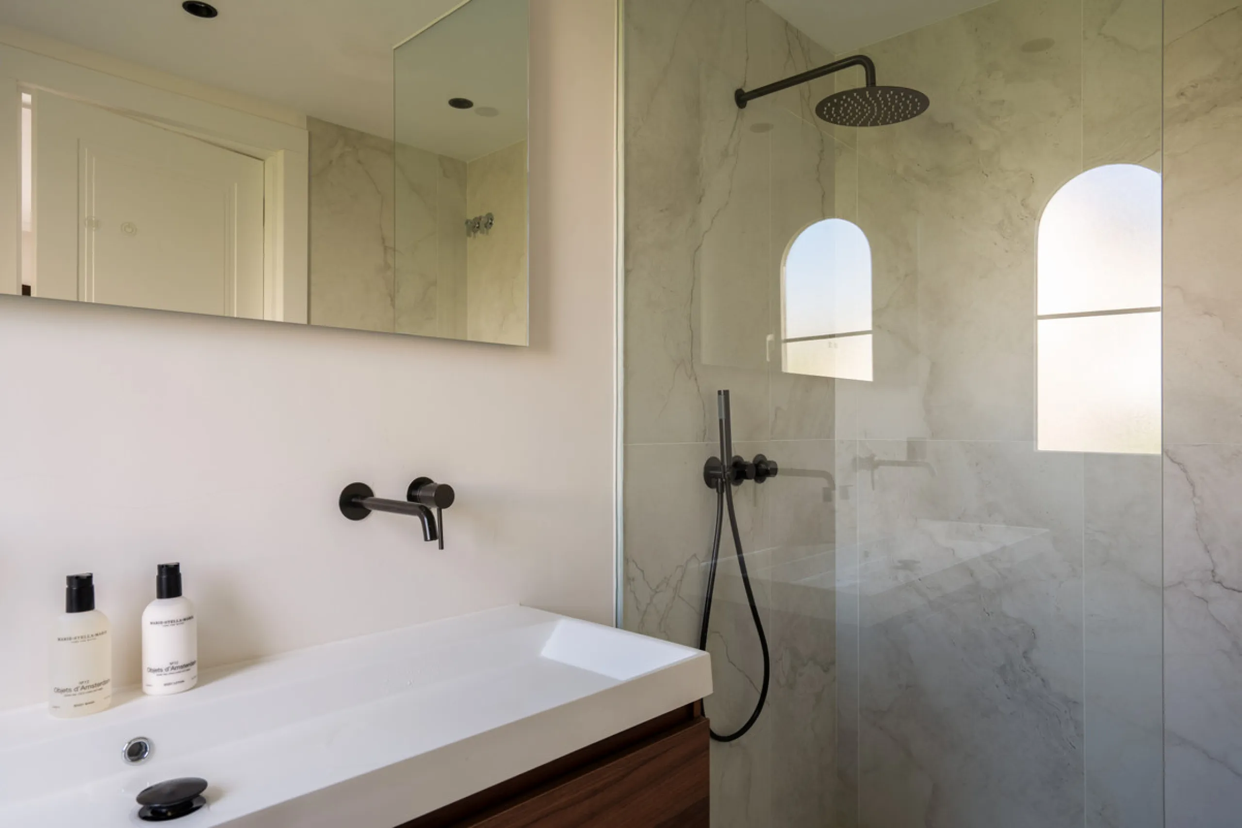 Apartment - Penthouse в продаже в Benahavís, Málaga. В доме 3 спален и 3 ванных комнат. Площадь дома 150 м²