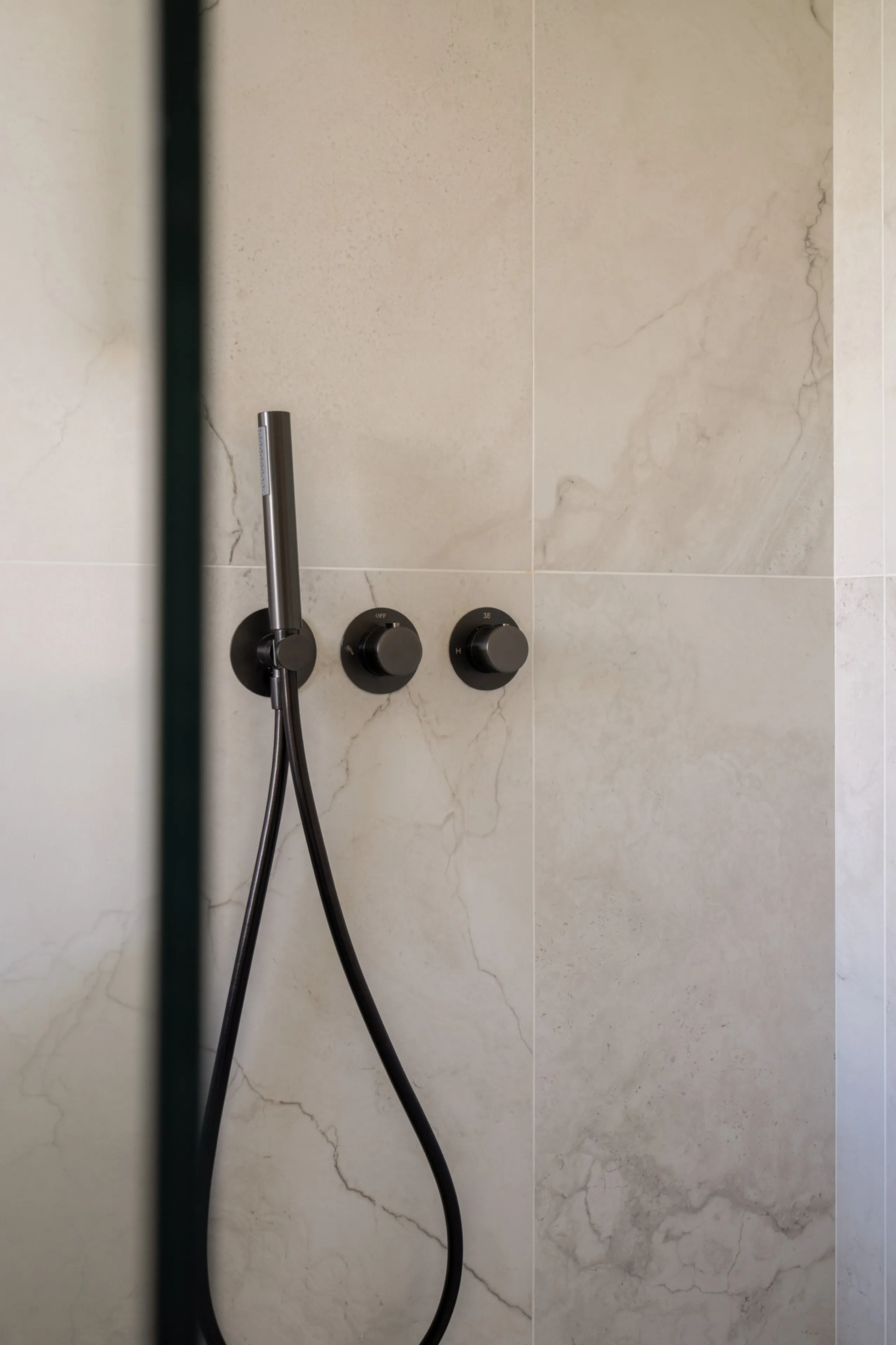 Apartment - Penthouse в продаже в Benahavís, Málaga. В доме 3 спален и 3 ванных комнат. Площадь дома 150 м²