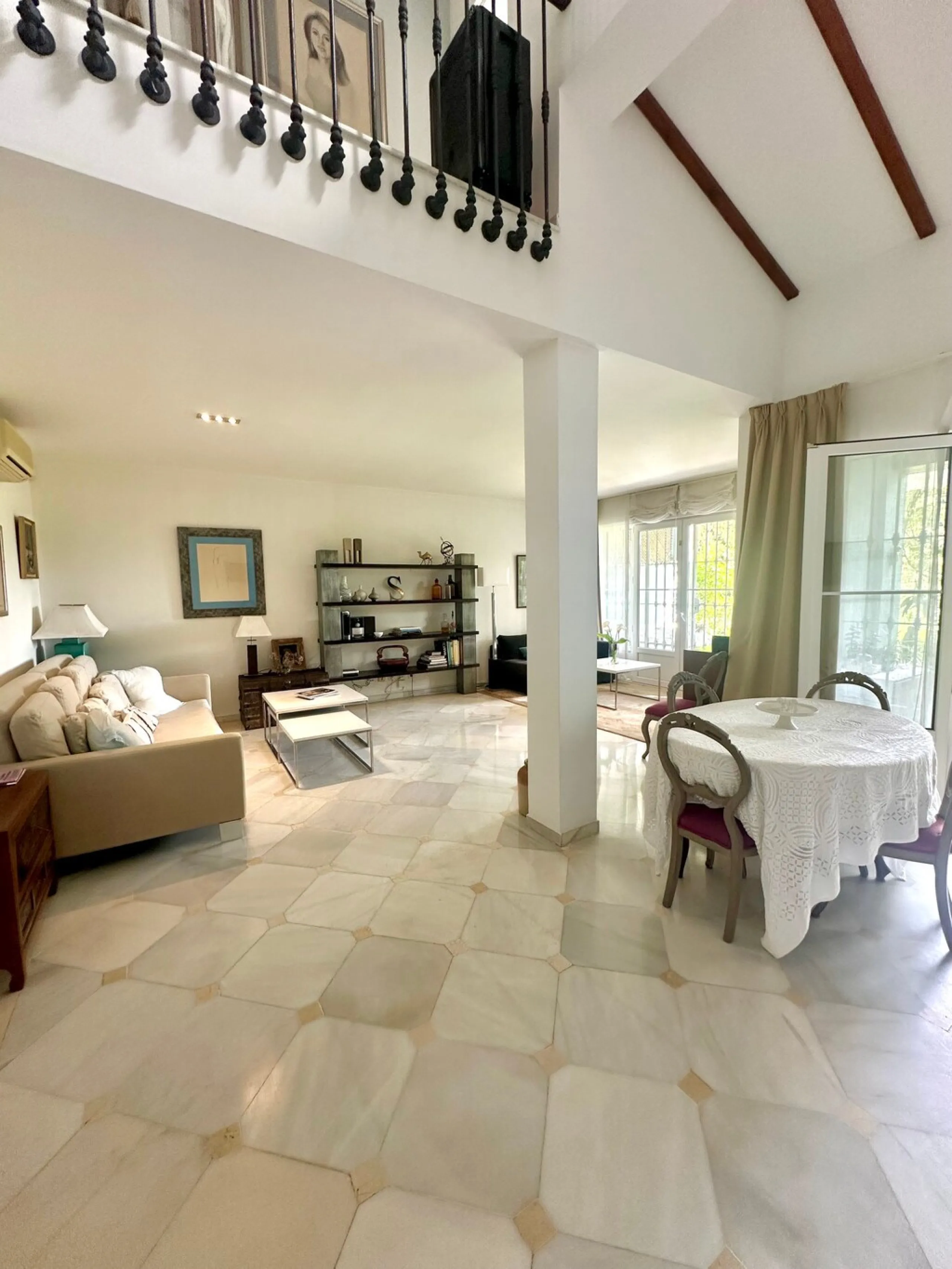 A fantastic opportunity to renovate and add value in one of the most sought-after golf locations on the coast.