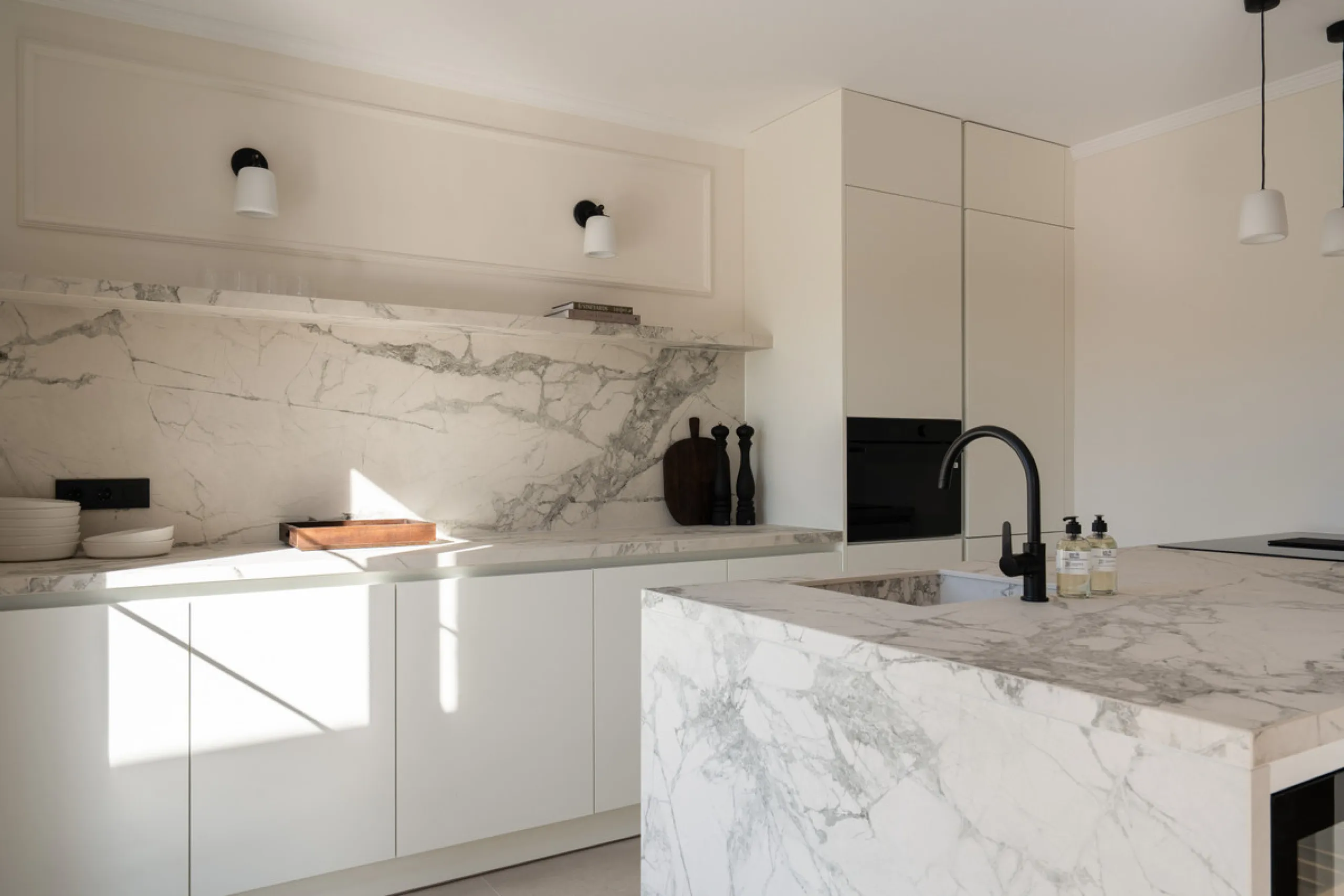 Apartment - Penthouse в продаже в Benahavís, Málaga. В доме 3 спален и 3 ванных комнат. Площадь дома 150 м²