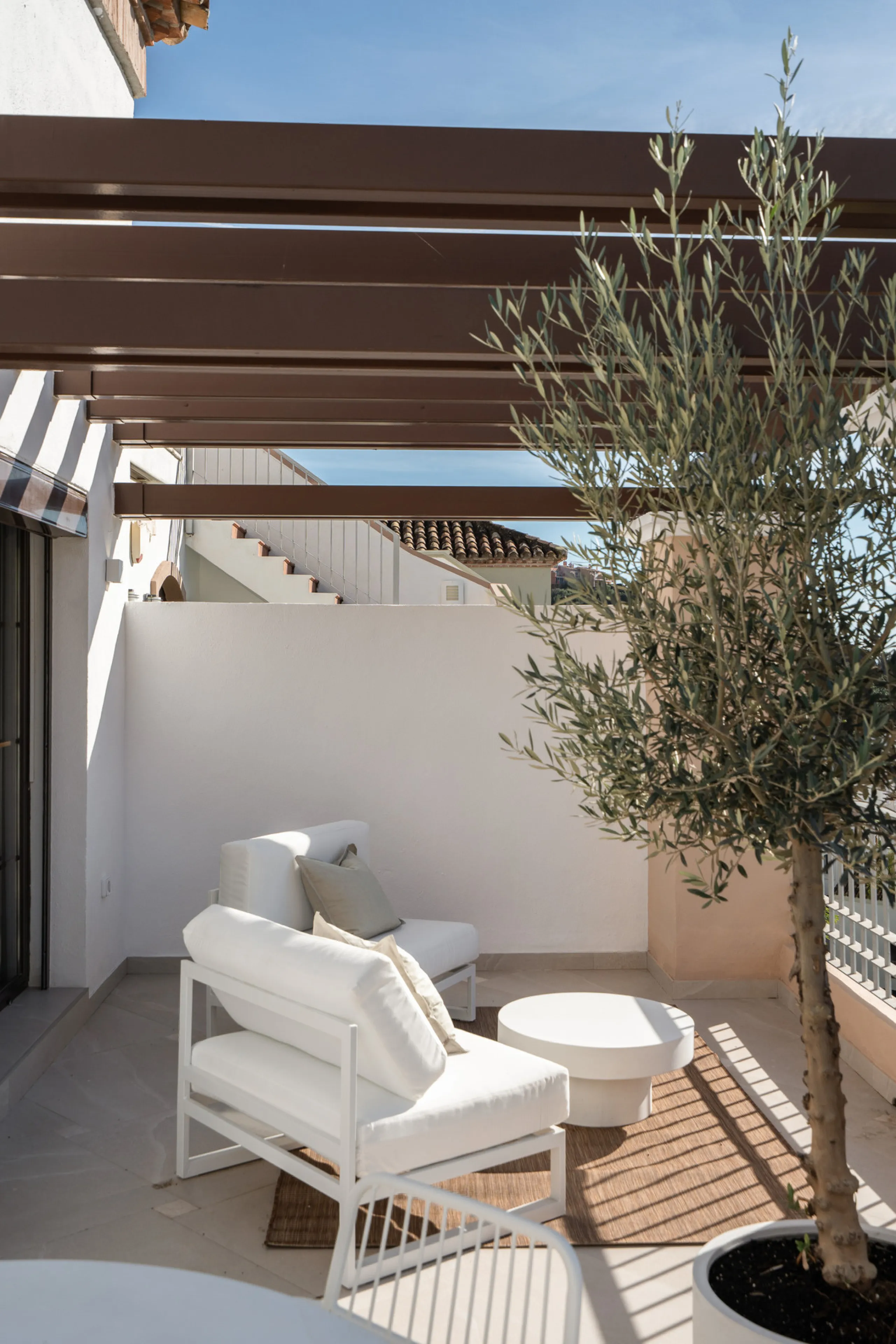 Apartment - Penthouse в продаже в Benahavís, Málaga. В доме 3 спален и 3 ванных комнат. Площадь дома 150 м²